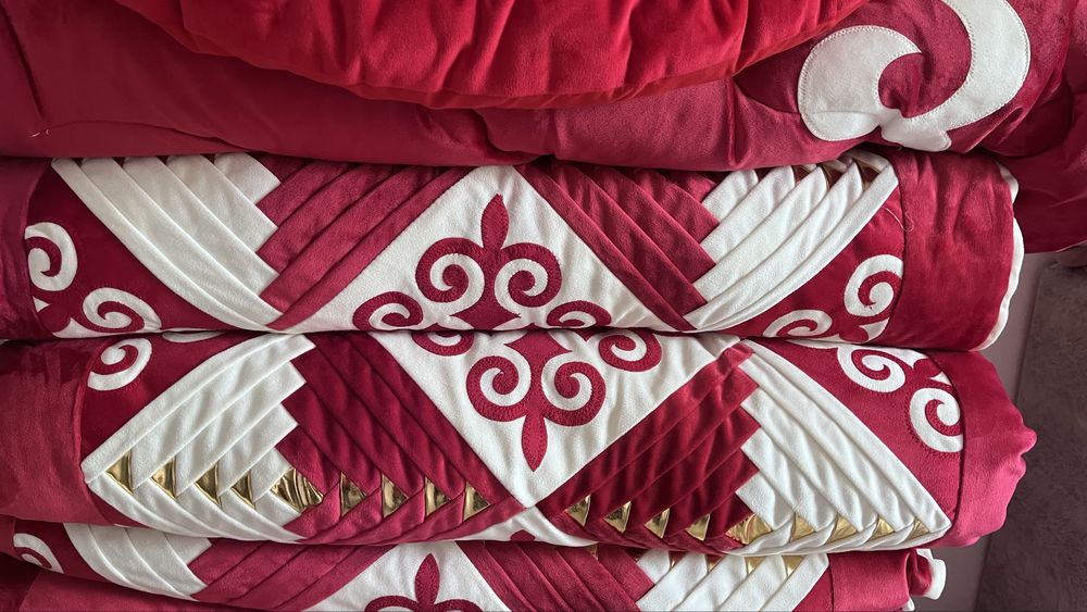 Көрпе,жастық.Продам көрпе 6 шт