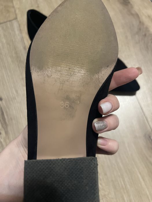 Продам женские туфли