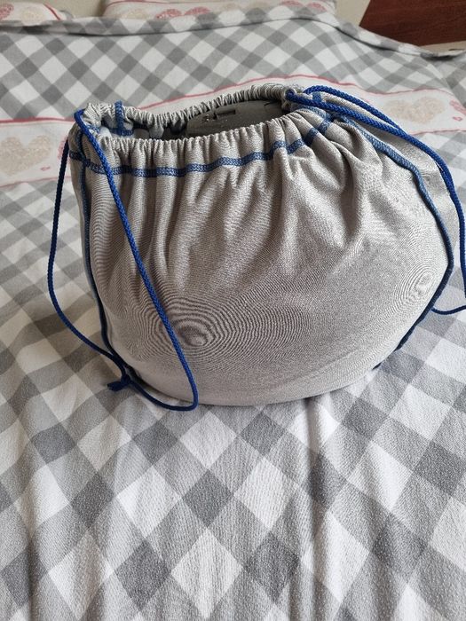 Мото яке, дънки и каска