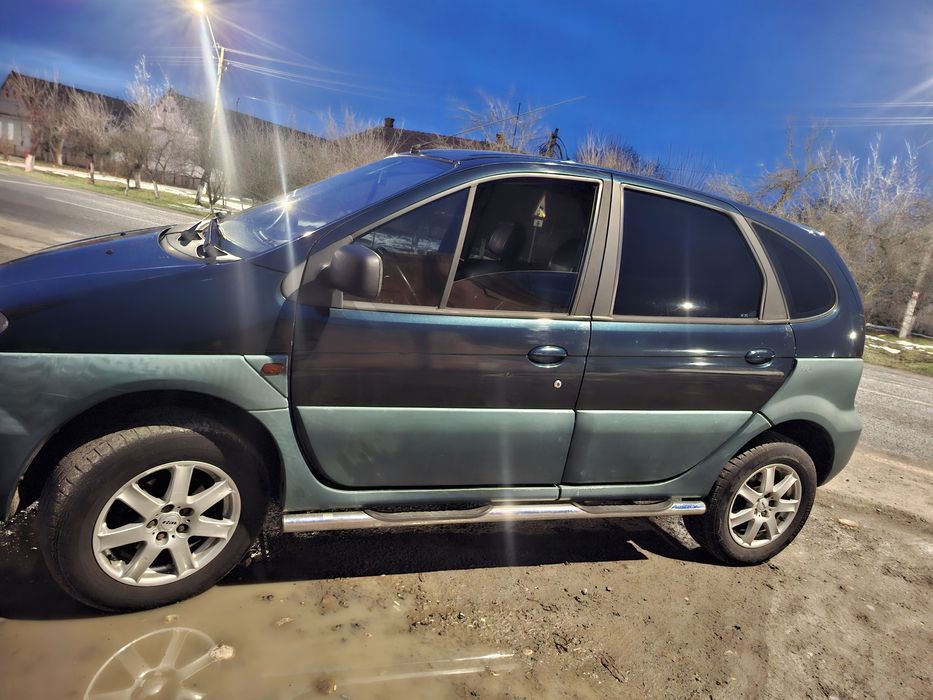 Vând Renault Scenic RX4 4x4 2002 1.9 dci