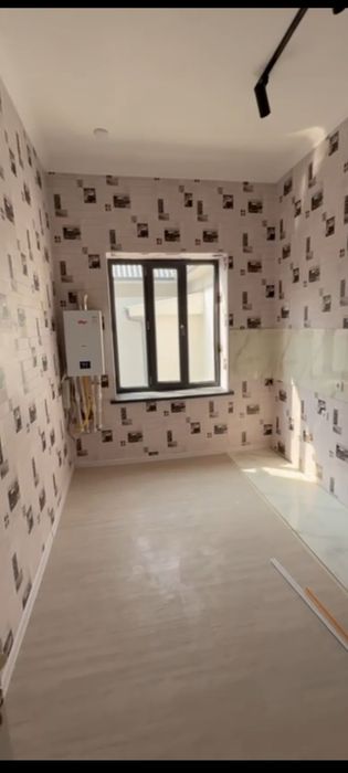 Сергели Евродом Чорток 1. 4 сотки  4 комнаты