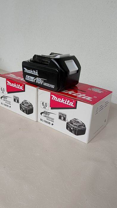 O buc. baterie Makita de 6a Nou