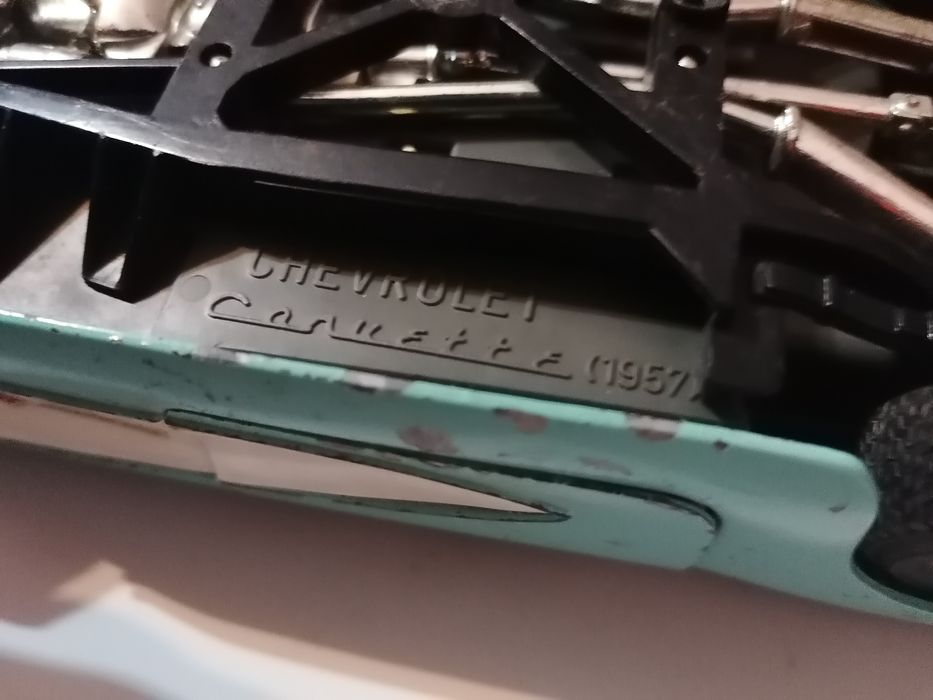 Стара лека колата шевролет