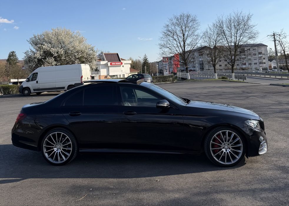 MERCEDES-BENZ E-Class 2018 — imagine 3