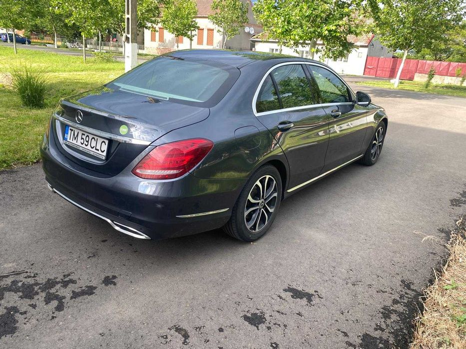 Mercedes-Benz C 220D W205