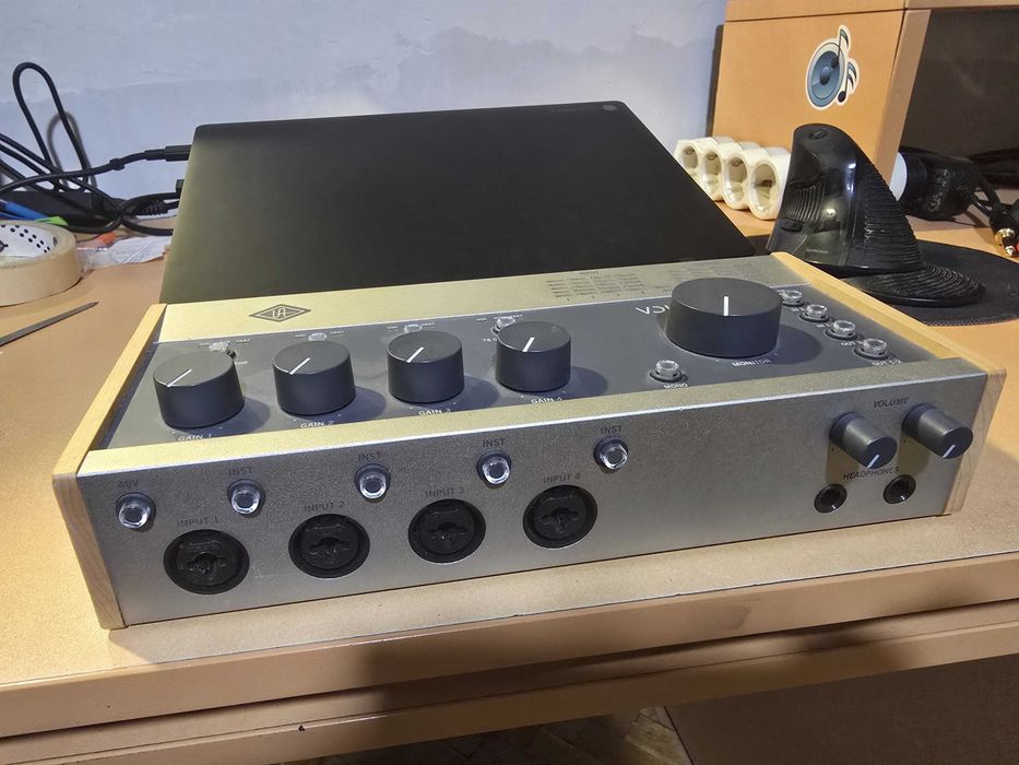 Universal Audio Volt 476p USB Audio Interface, Звукова карта