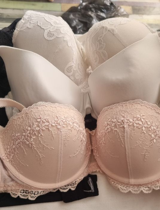 6 чифта сутиени 80Б