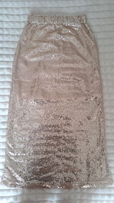 2 buc.  Fusta cu paiete/ piele
