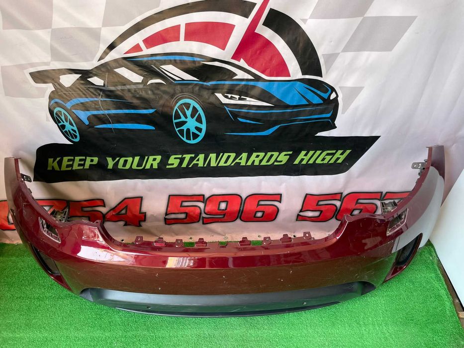 Range Rover Discovery 5 Dynamic Bara fata