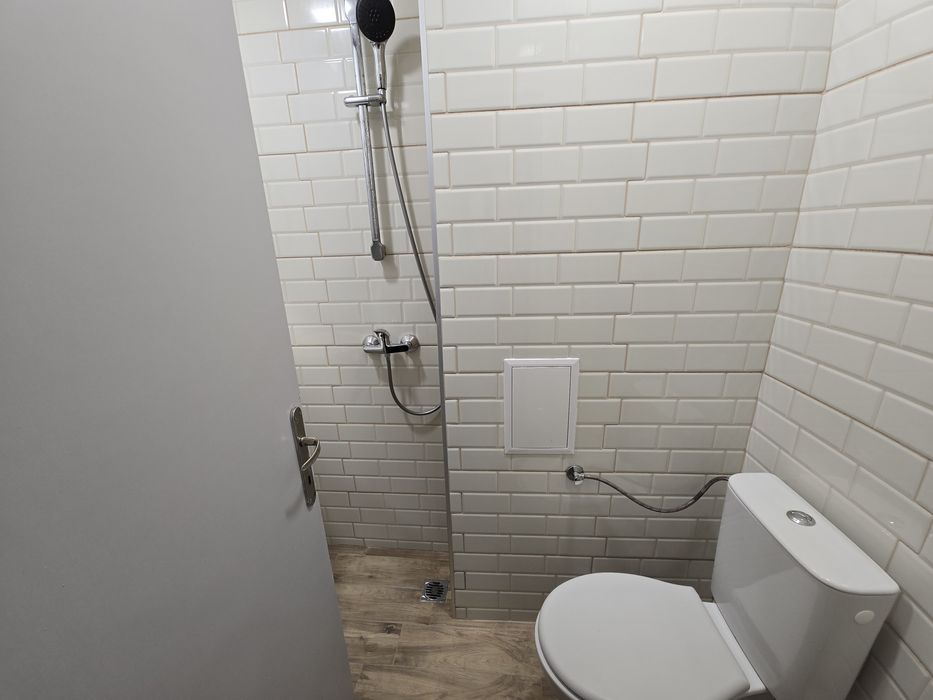 Продава се Тристаен апартамент в Варна, Левски - 60 кв.м за 1267 €/кв.м - Снимка #15