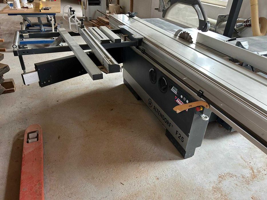 Fierastrau circular Altendorf Model F 25 CE