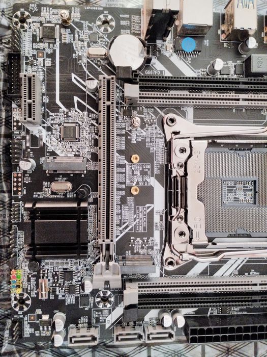 Материнская плата lga 2011-3 Mougol