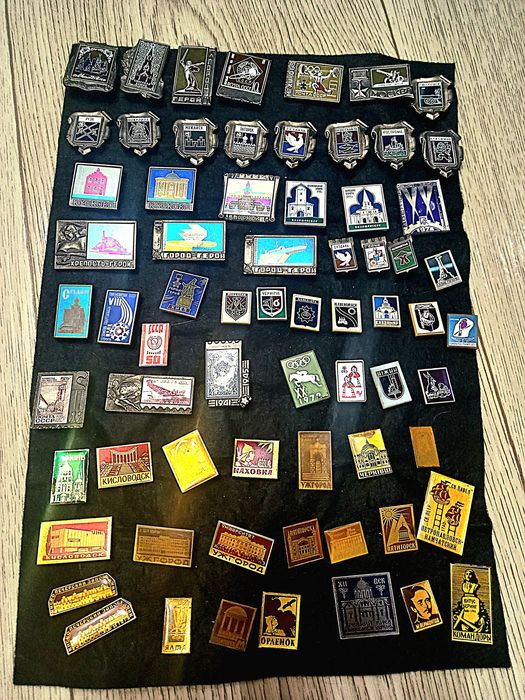 Значки в ассортименте