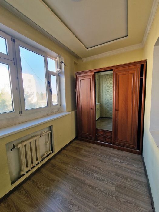 Сотилади Юнусобод 10 кв 1 хона 45м2 Улучшение Балкон 2х6 53.500 Торг