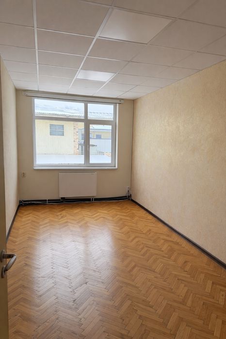 Дава се под наем Офис в Добрич, Северен парк - 50 кв.м за 149.43 € - Снимка #4