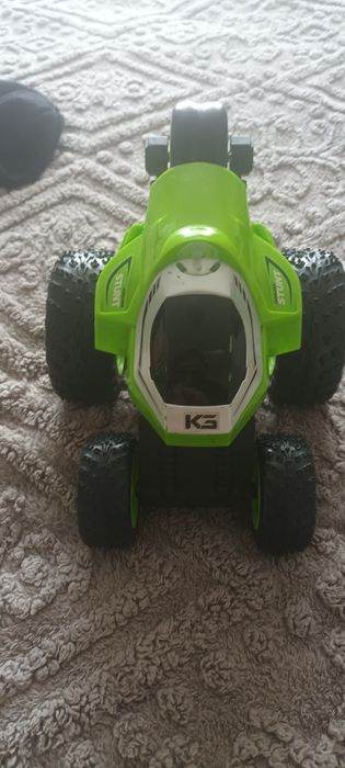 Masinuta cu telecomanda