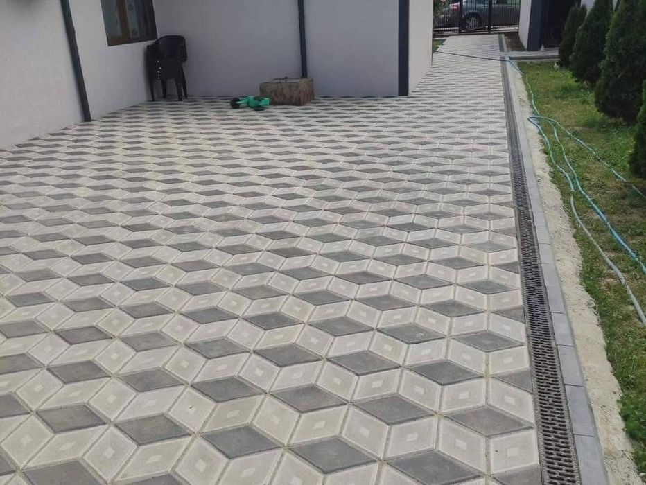 Producător Pavaj 3cm – Pachet Complet: Montaj + Materiale + Transport