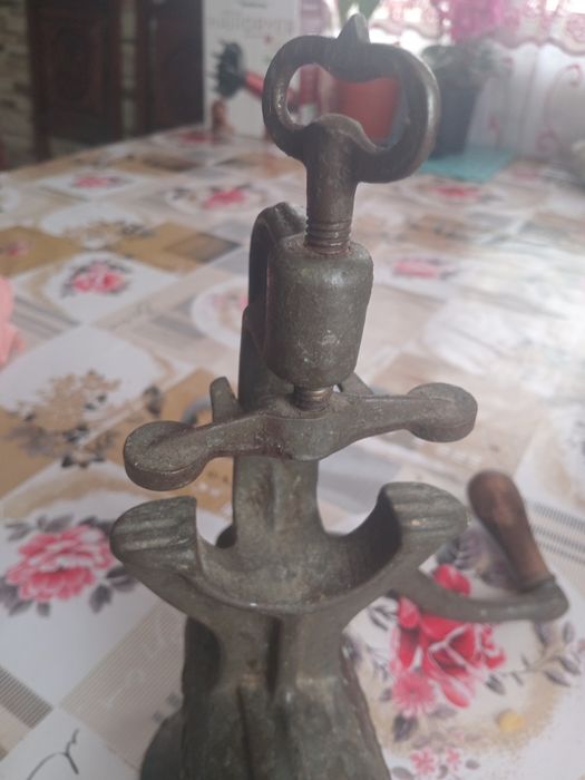 Masina de tocat carne perfect funcționala