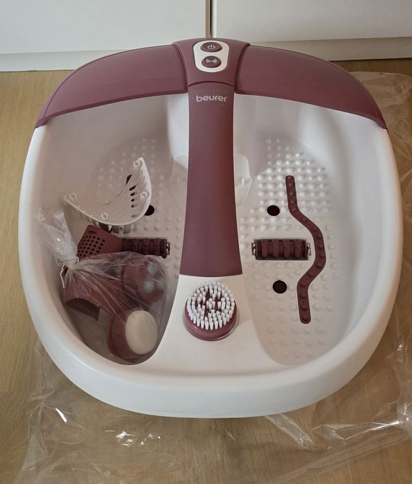 Beurer FB 35 Cadita de masaj cu magneti, pedichiura