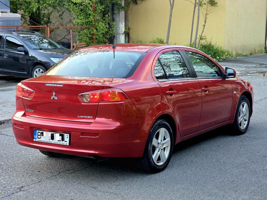 Mitsubishi Lancer 2009 66.00km 1.5 benzină Navi Android Waze Youtube Rate / Cash / buyback