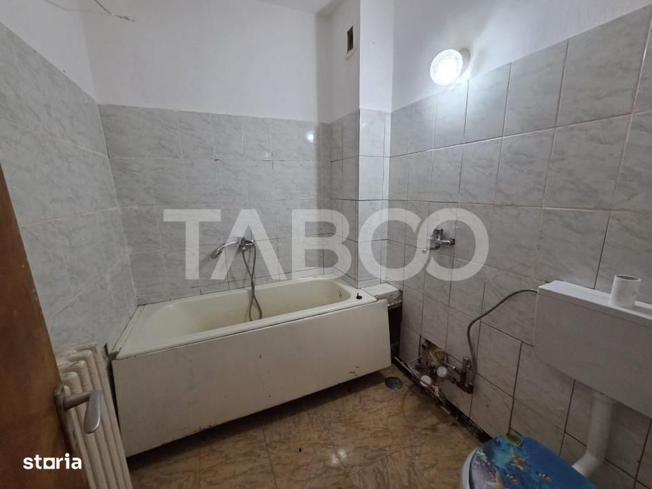 Apartament 2 camere semidecomandat zona V.Alecsandri se accepta schimb