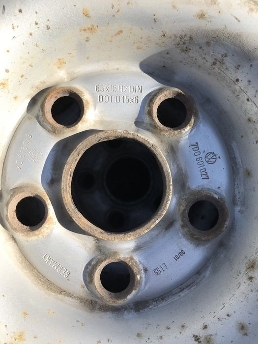 Продам калёса и сидушки.