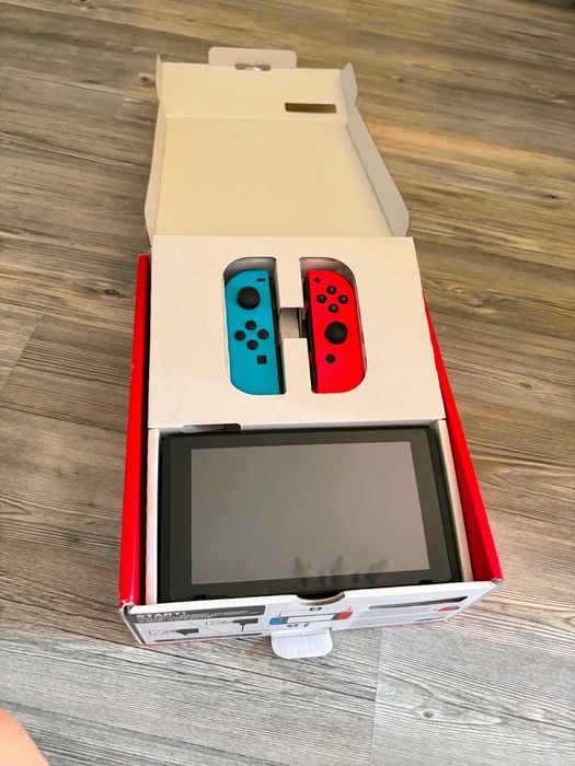 Nintendo Switch - Нинтендо конзола - Като нов!!!