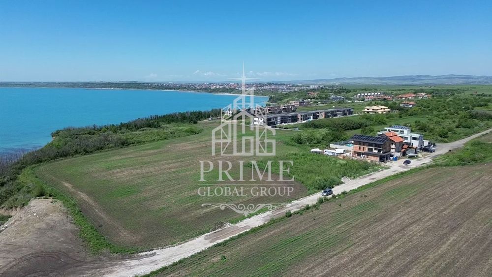 Продава се Парцел в Поморие - 9105 кв.м за 150 €/кв.м - Снимка #6