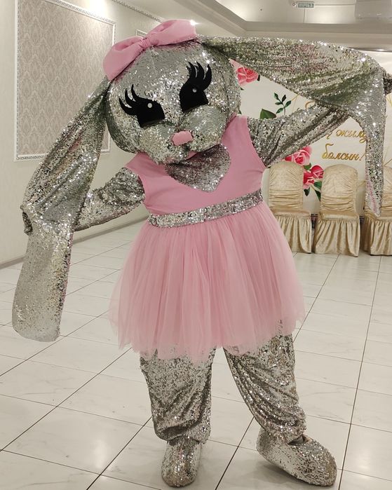 Аниматоры Мишки, Зайка, Лол, и др