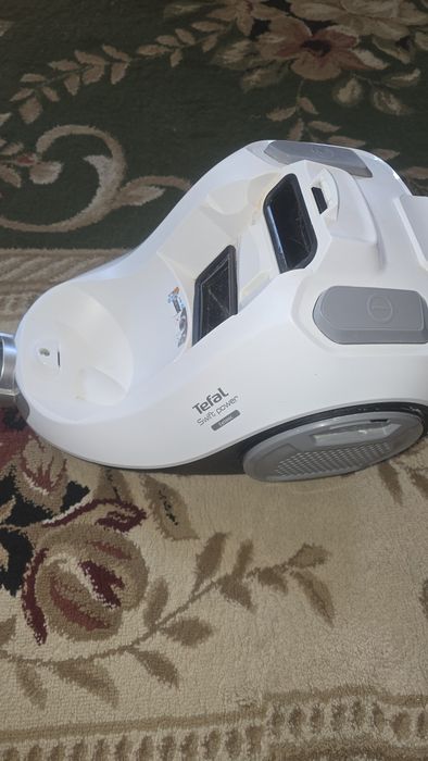 Продам пылесос Tefal новый