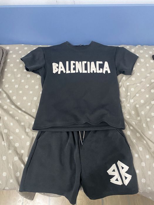 Летен екип Balenciaga