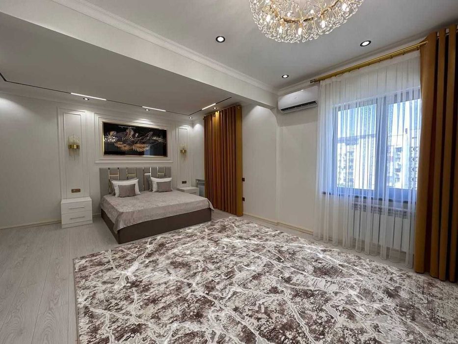 ЖК Парижен Францсузкий квартал! Сдается  4х-комнатная евро квартира!