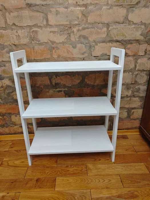 Стеллаж Монтессори для детской