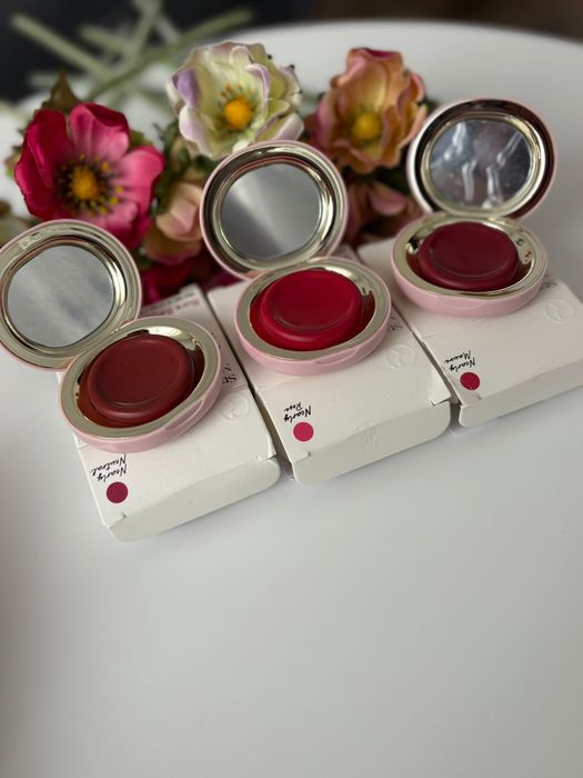 Rare Beauty Stay Vulnerable Melting Blush