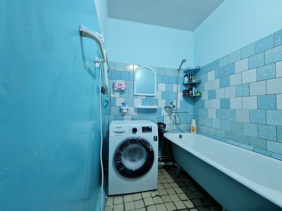 БЕЗ РИЕЛТОРА БЕЗ МАКЛЕРА! сдается своя 3-Х КОМНАТНАЯ квартира + гараж