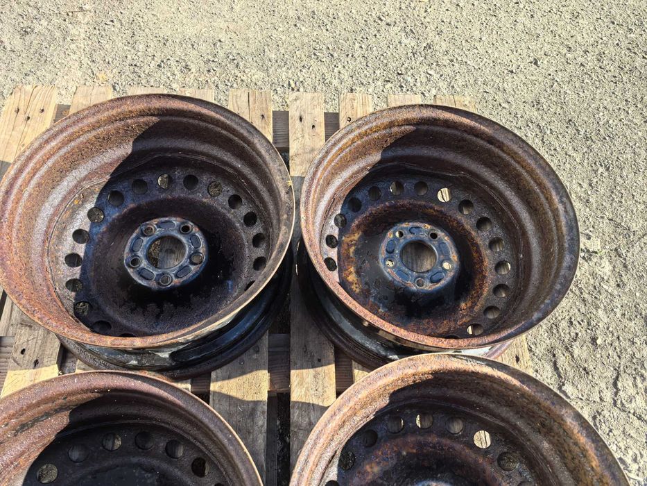 16 цола 5 х 108 мм Форд / ВОлво - 6,5 Инча / ЕТ 52,5 - НА БРОЙКА