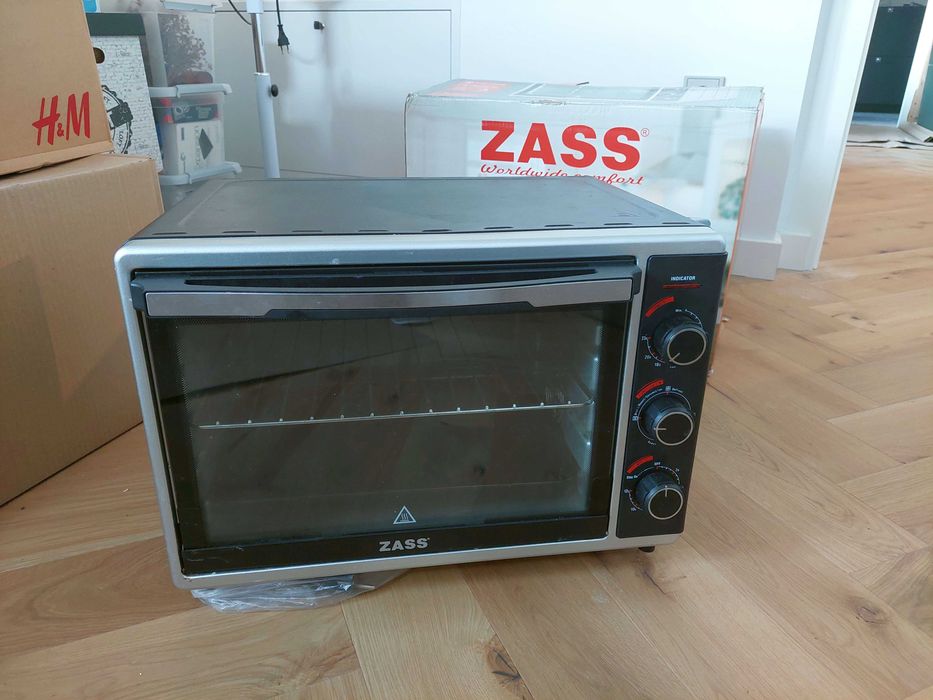 Cuptor electric ZASS 42 CR