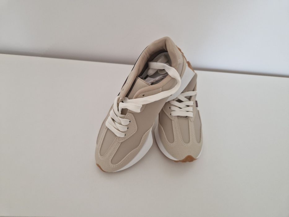 Adidasi New balance