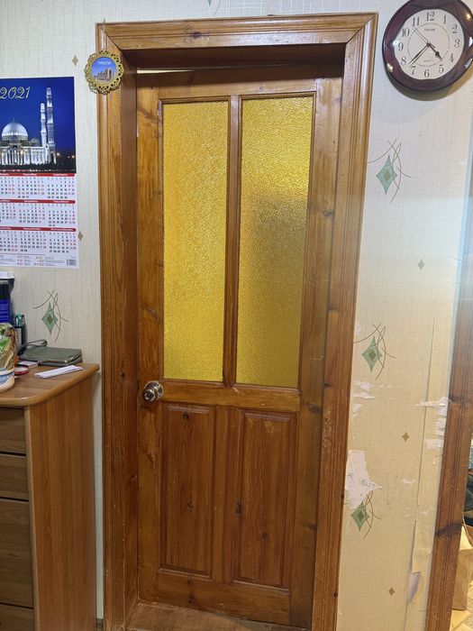 Продам двери деревянные