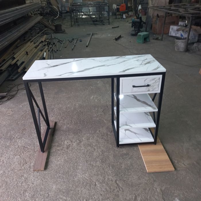LOFT mebil STELAJLAR OFIST mebil Magazin vitirinalari