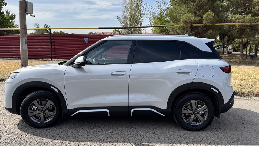 Продаётся BYD Yuan up Dm-i 2026г гибрид