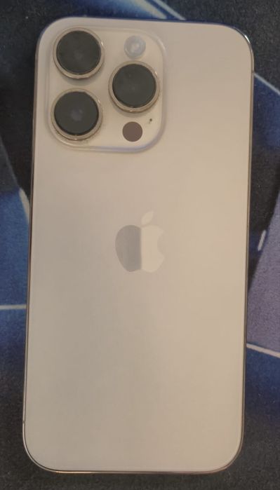 Iphone 14 pro gold