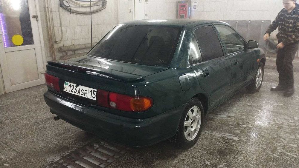 Mitsubishi Lancer GLXI.