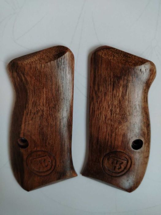 Чирени за пистолет CZ 75 D Compact