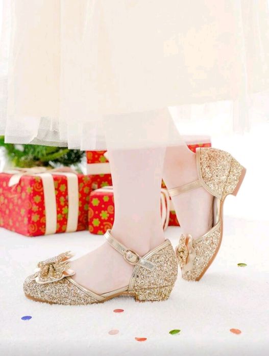 Pantofi aurii fetita 31