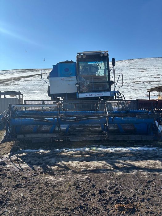 Комбайн енисей 1200 обём 4500л