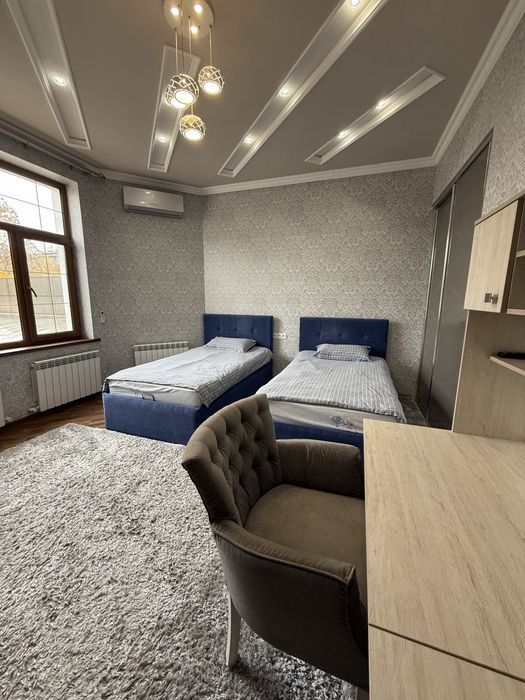 Аренда дома Конституция 10 комнат 600м2 9000у.е