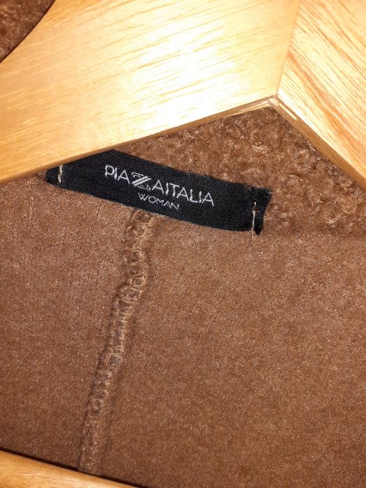 Палто  в  бежаво