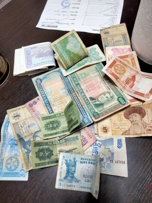 Продам купюры и монеты СССР и другие