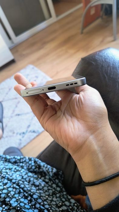 Oppo Reno 14F , în garanție